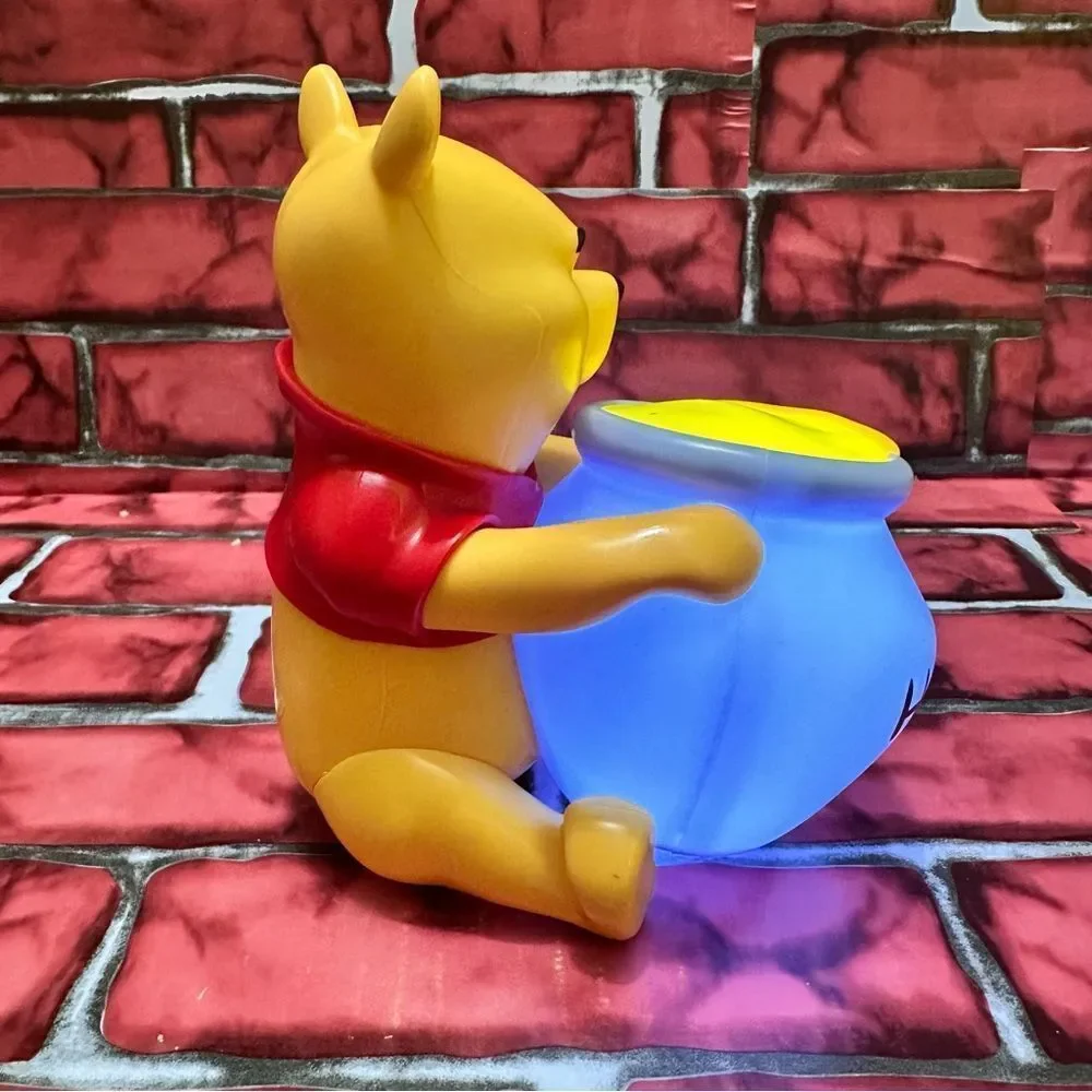 Disney Winnie The Pooh Hunny Light Portable